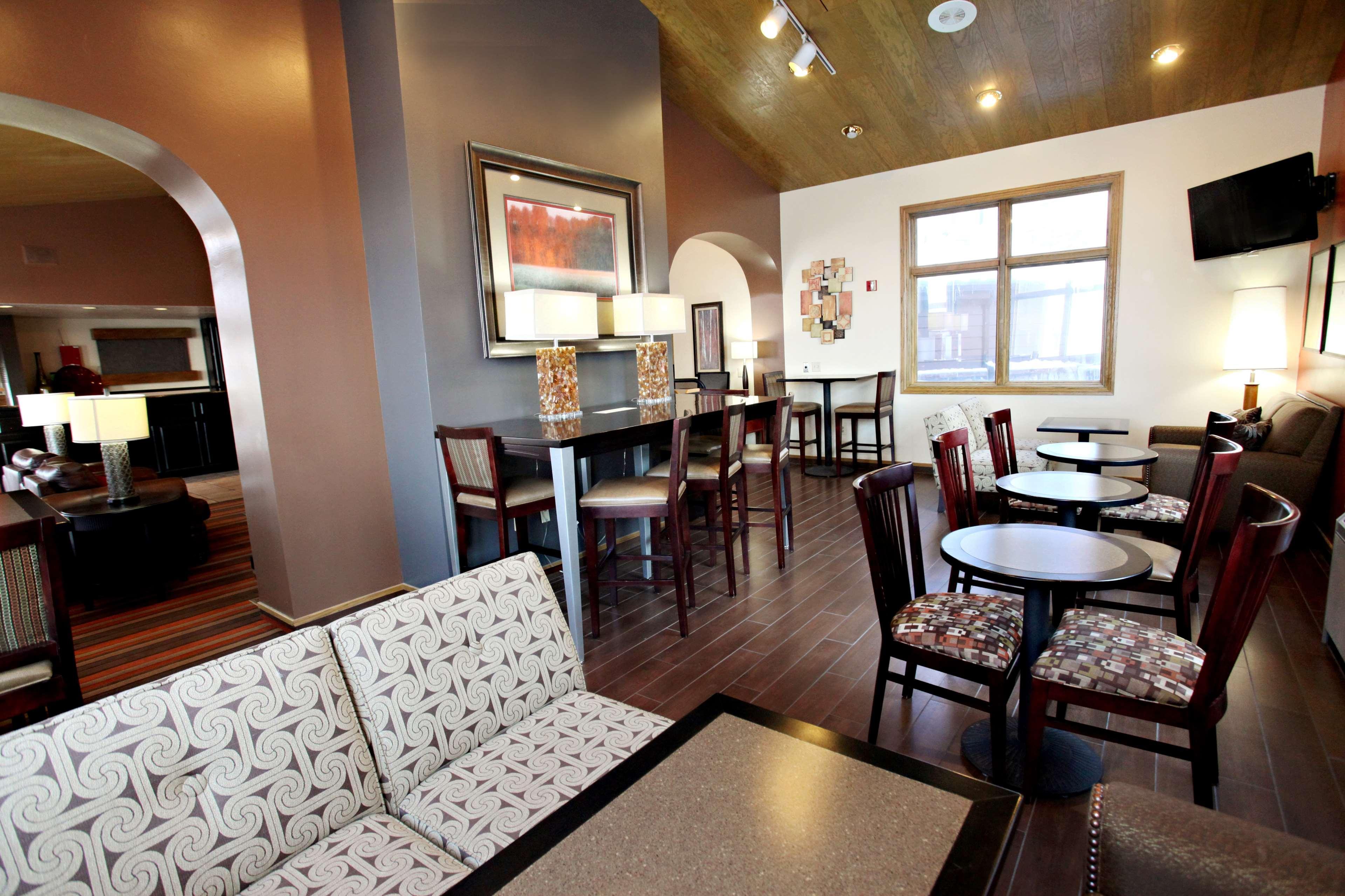 Best Western PLUS Cotton Tree Inn North Salt Lake Exterior foto