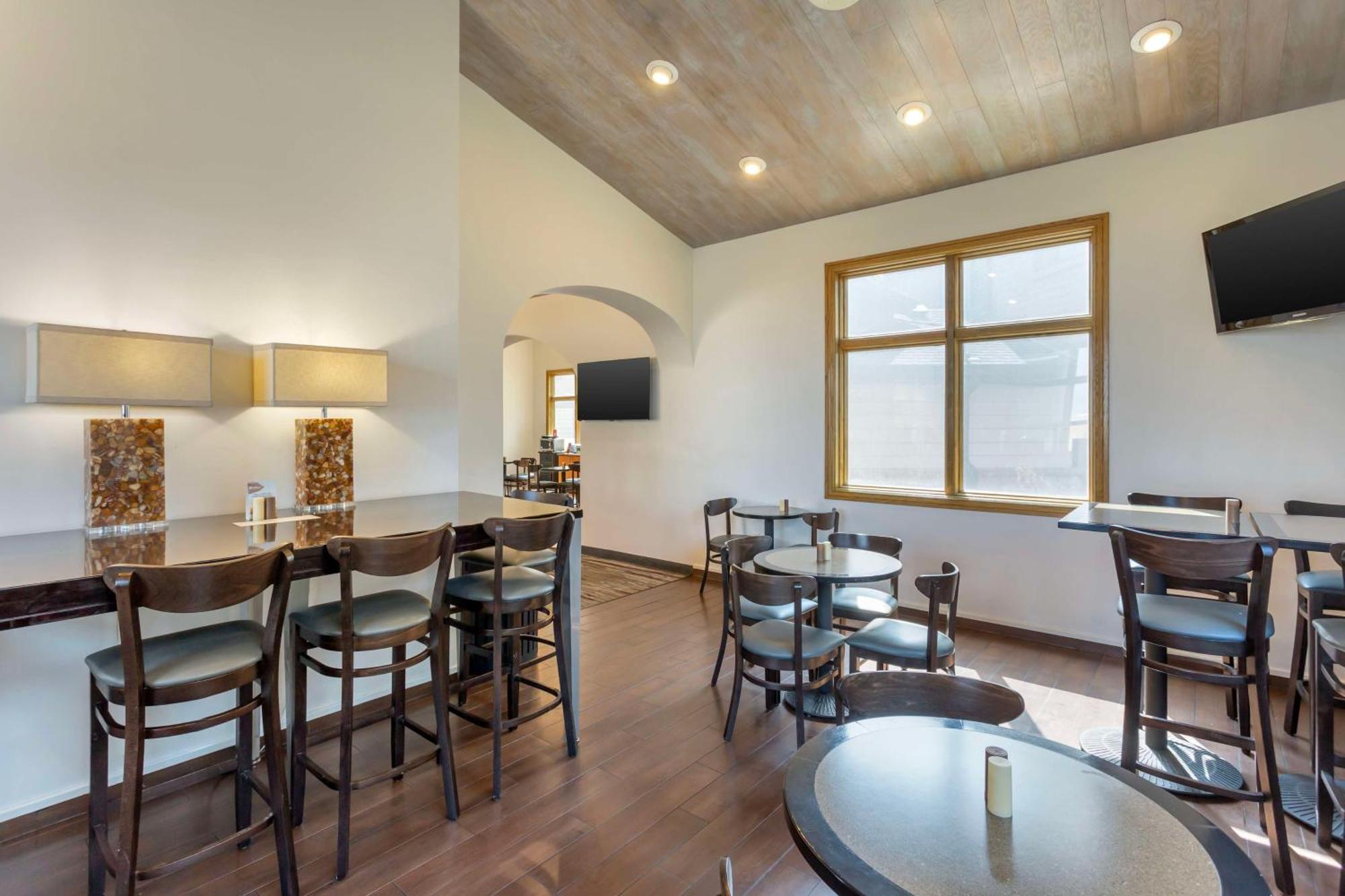 Best Western PLUS Cotton Tree Inn North Salt Lake Exterior foto
