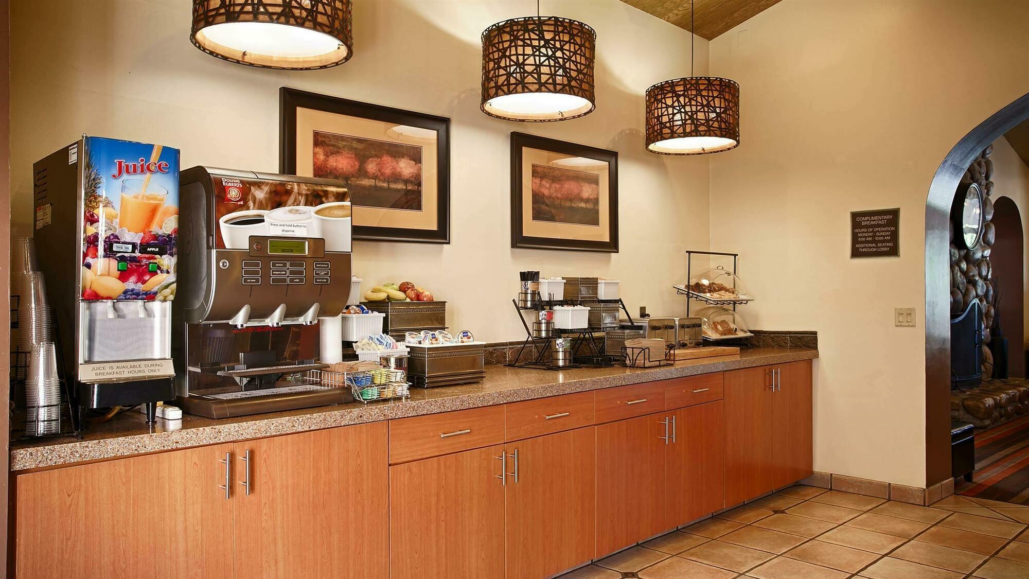 Best Western PLUS Cotton Tree Inn North Salt Lake Exterior foto